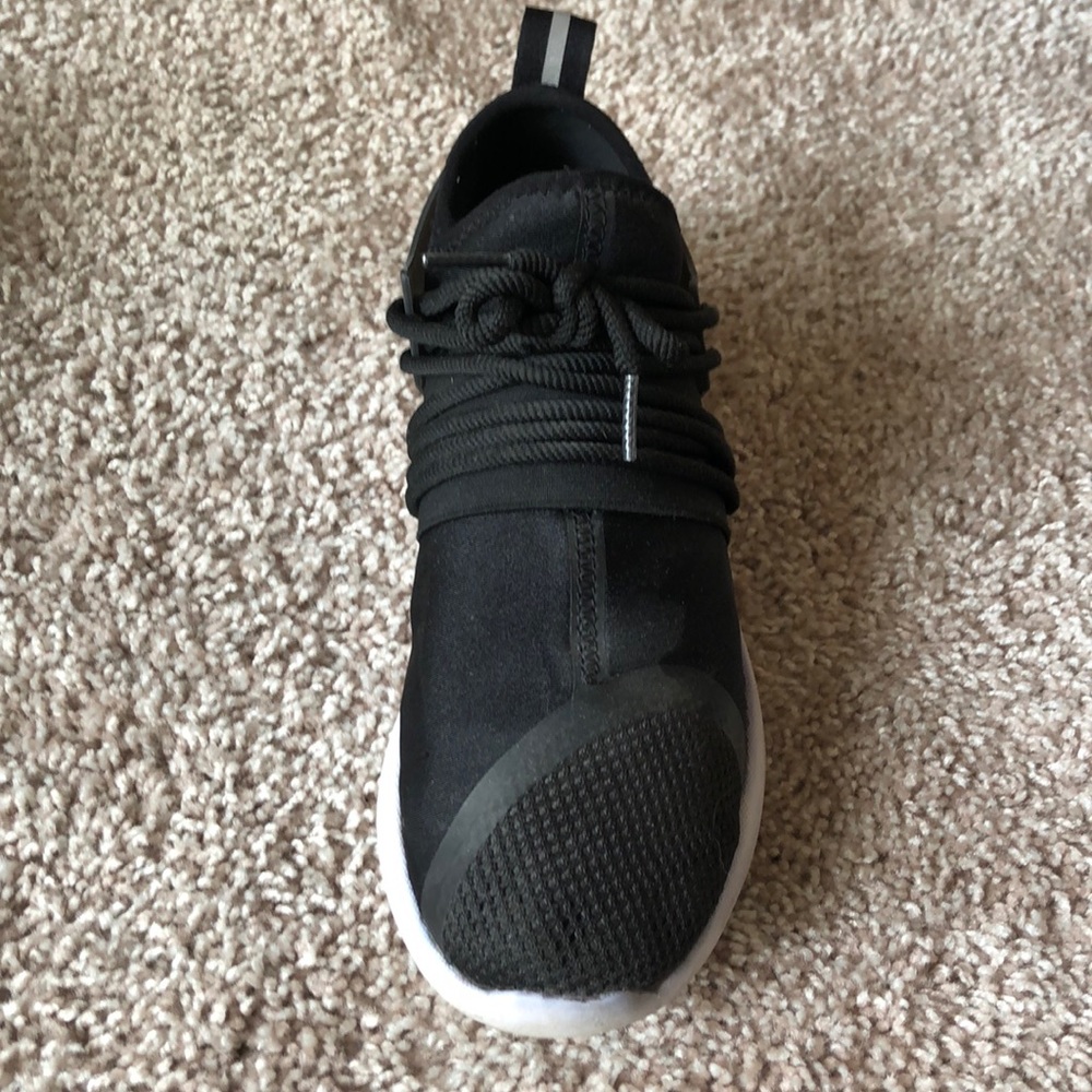 Fabletics Stretch Mesh Sneakers - image 4